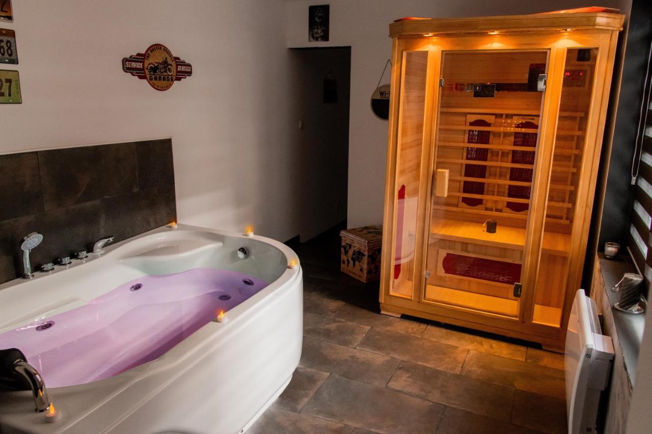 Aux 3 Nuances Suites Privatives & Spa Кале Екстериор снимка
