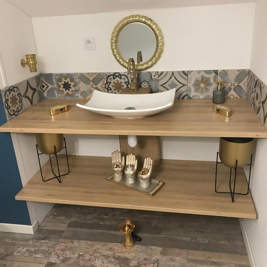 Aux 3 Nuances Suites Privatives & Spa Кале Екстериор снимка