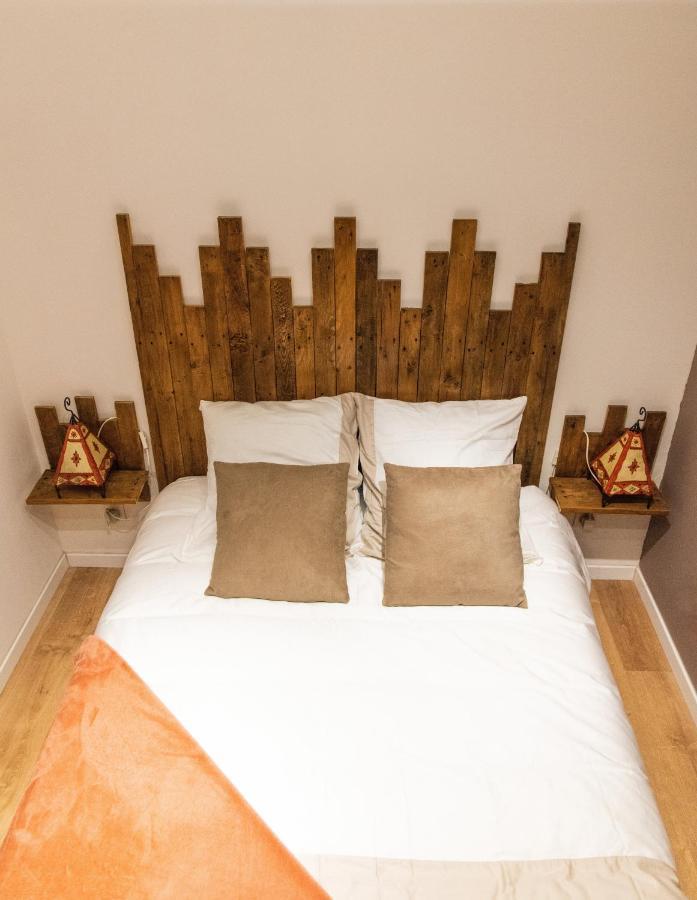 Aux 3 Nuances Suites Privatives & Spa Кале Екстериор снимка